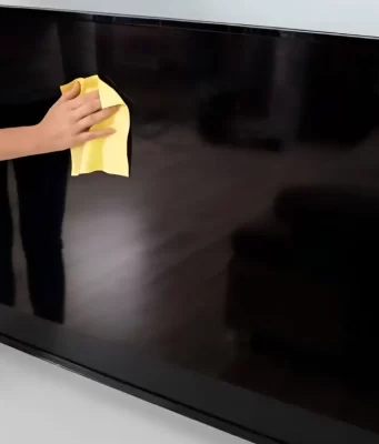 Cómo limpiar pantallas de TV